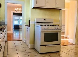 56 Harvest St FLOOR 1, Lynn, MA 01902