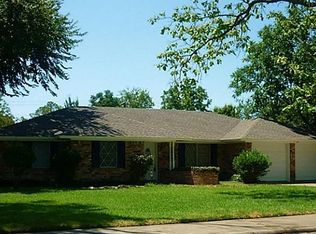 717 Danish Dr, Grand Prairie, TX