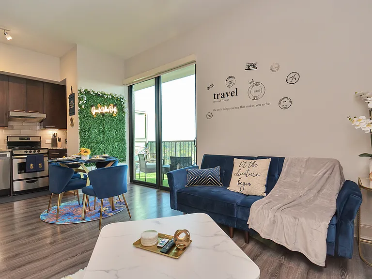 9789 Katy Fwy #1408 — Photo 7