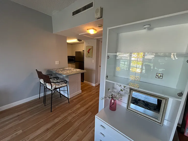 880 Mandalay Ave #N112 — Photo 23
