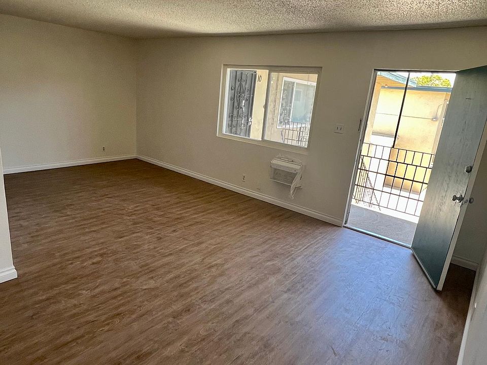 1st image of 12950 5th St #9