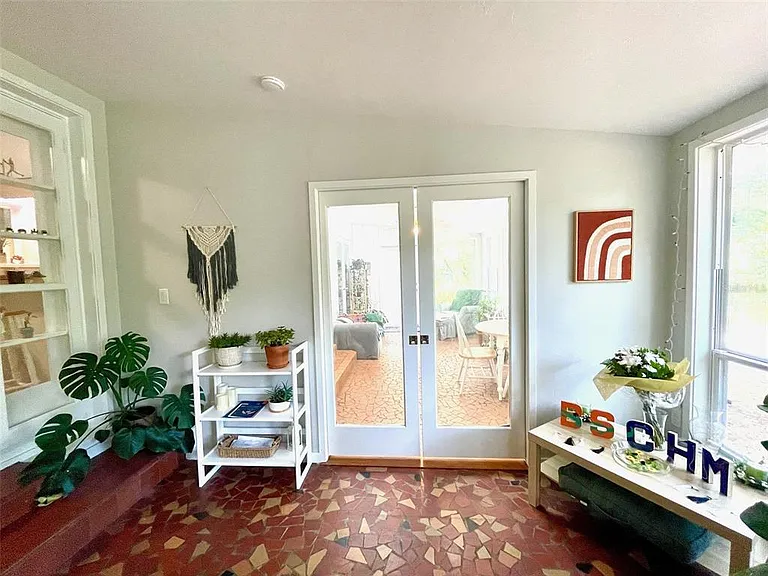 1723 NW 7th Ave — Photo 31