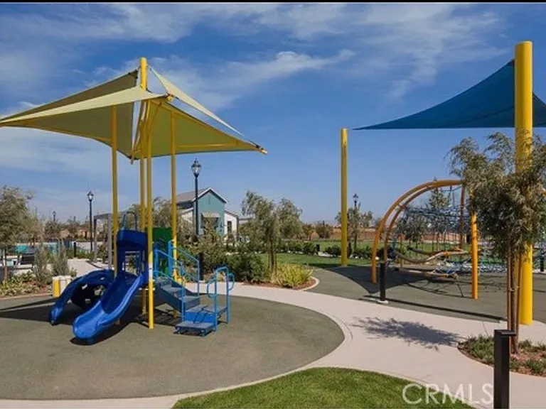 2622 E Hyde Paseo — Photo 18