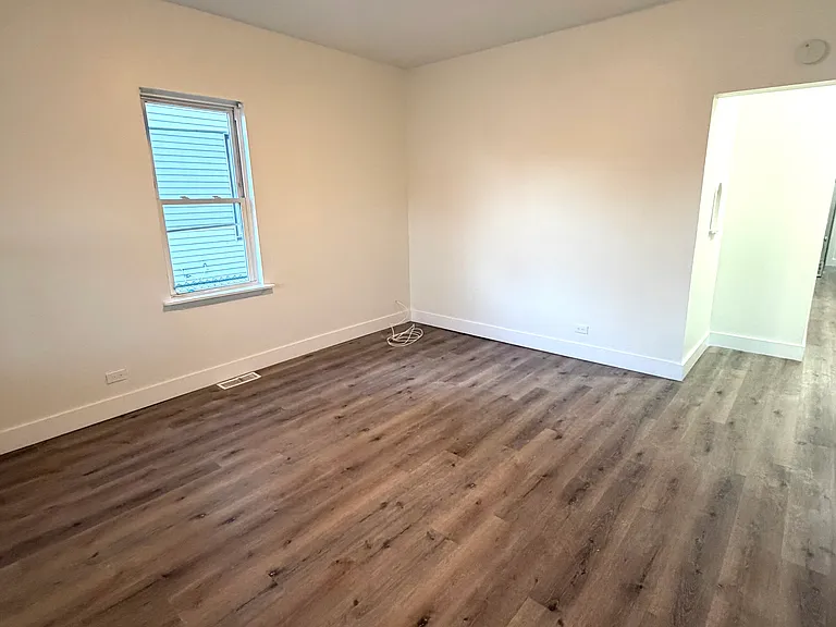 217 Union Ave #1 — Photo 8