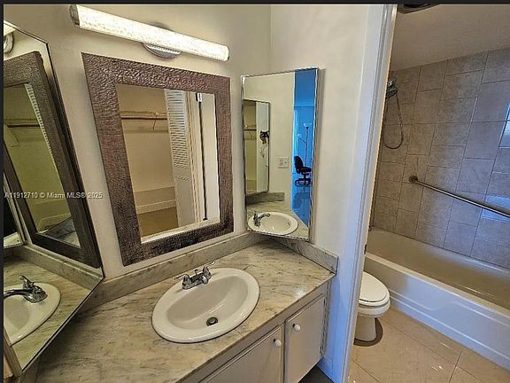 3rd image of 1200 NE Miami Gardens Dr APT 710