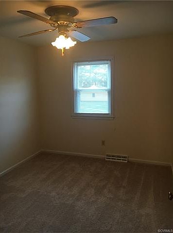 2nd image of 11800 Chadwick Ln