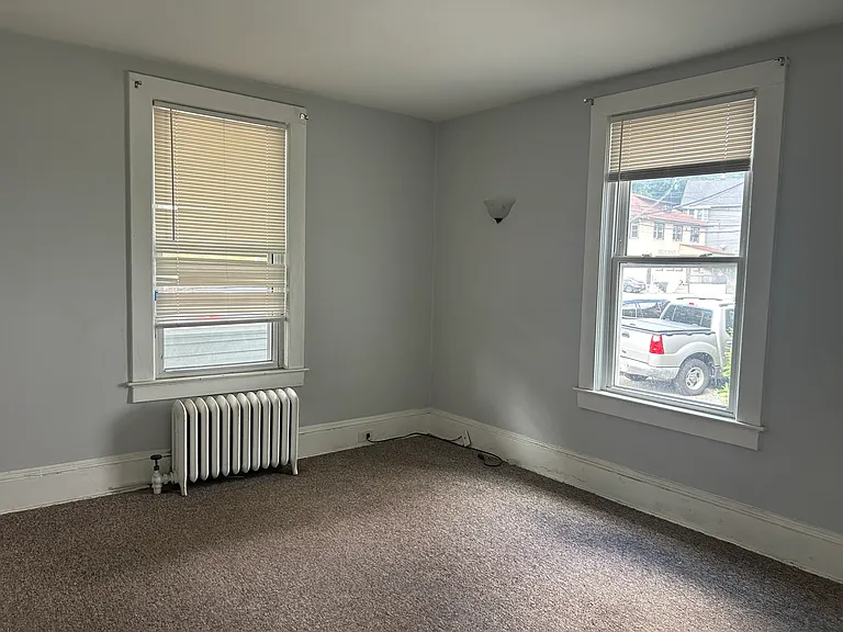 35 Wayne Ave #1 — Photo 12
