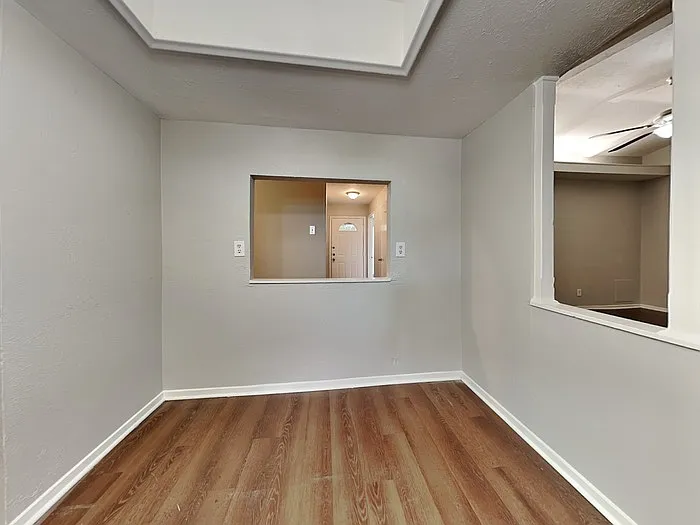 921 Roaming Road Dr — Photo 7