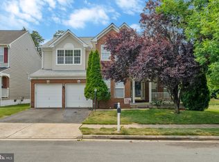 8014 Quaking Aspen Rd, Gainesville, VA 20155