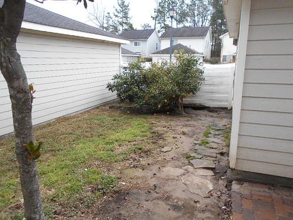4th image of 26853 Kings Park Hollow Dr