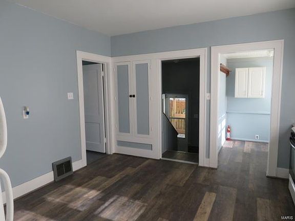 4th image of 520 W Fairground Ave