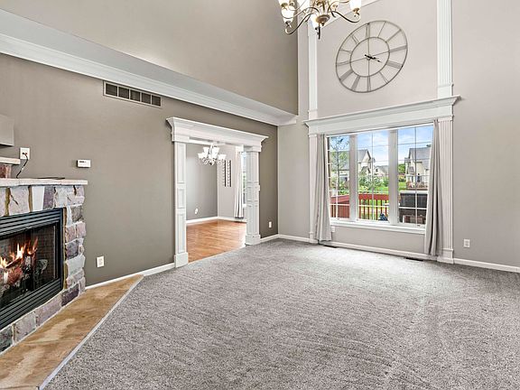 5th image of 10554 Ontario Dr