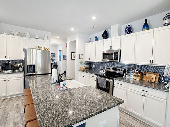 5th image of 1151 Carteret Manor Dr
