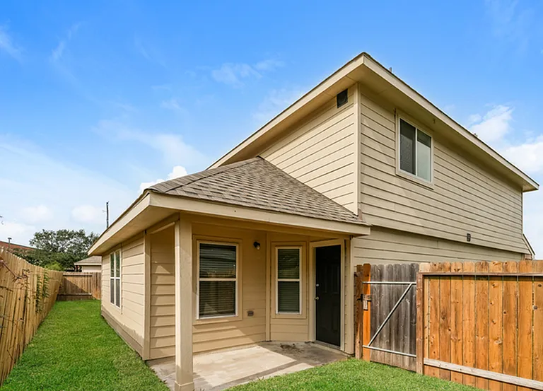 8506 Middleton Oaks Cir — Photo 5