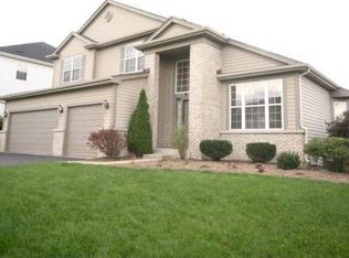 808 Williamstown Dr, Carol Stream, IL
