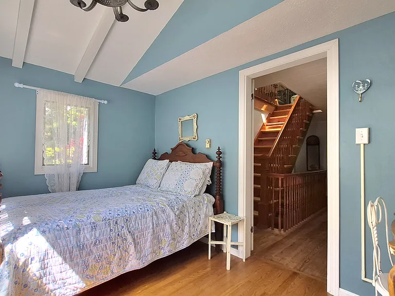 45 Stearns Rd — Photo 34