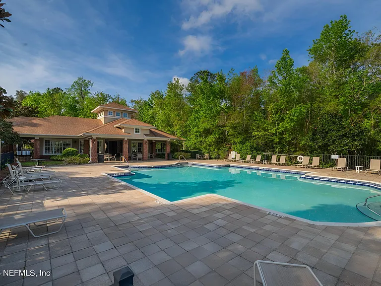 3542 Lone Tree Ln — Photo 38