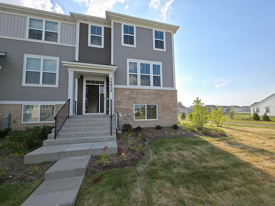 1st image of 14932 S McCarthy Cir