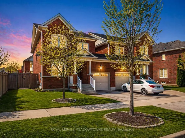 496 Savoline Blvd, Milton, ON L9T 7X3