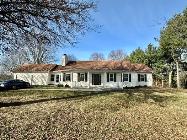 132 Royalty Dr, Lancaster, KY 40444