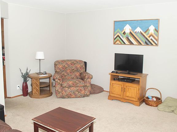 2nd image of 8240 W Euclid Ave #8242