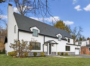 199 Salem Road, East Hills, NY 11577