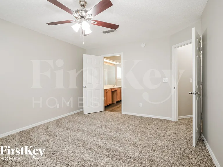 1814 Weston Cir — Photo 9