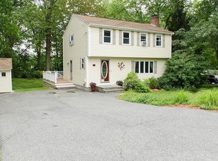 89 Lake St, Shrewsbury, MA 01545