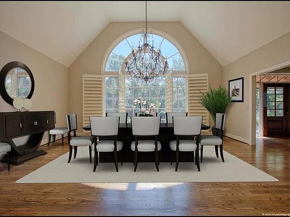 4th image of 335 Green Glen Way