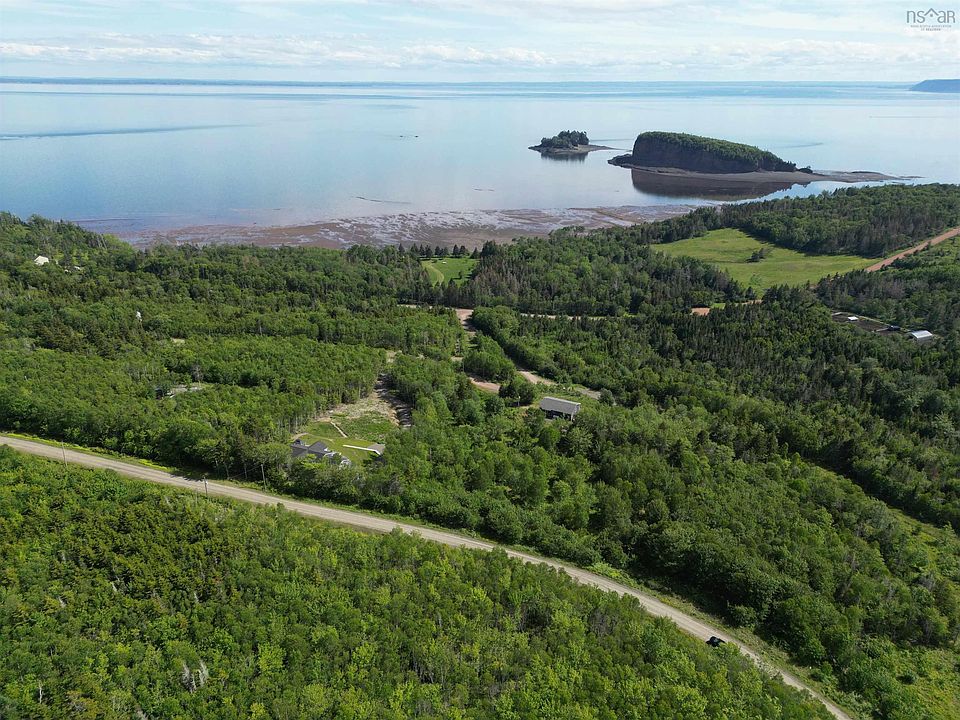 1st image of 41 Rockcliffe Dr