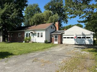 9054 Alexander Rd, Batavia, NY 14020