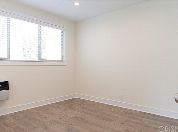 4th image of 1216 N Crescent Heights Blvd APT 10