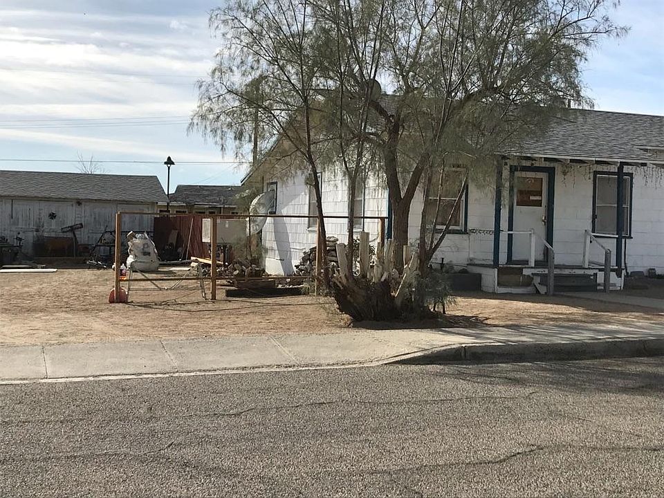 2nd image of 13365 Verbena St