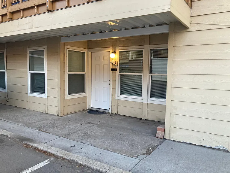7132 S Bryant St #216 — Photo 5
