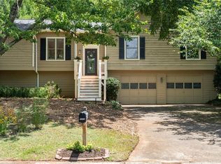 4886 Raven Way NE, Marietta, GA 30066