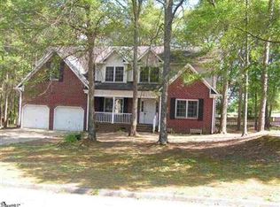 817 Brooks Rd, Mauldin, SC 29662