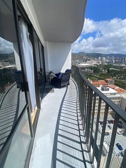 1 bed, 773 sqft, $3,300 — Photo 4