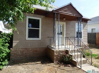 332 Uracca St, Raton, NM 87740
