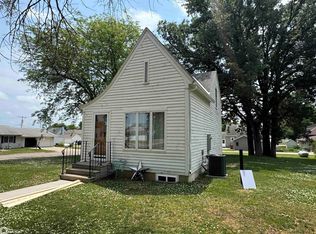 102 4th St, Breda, IA 51436