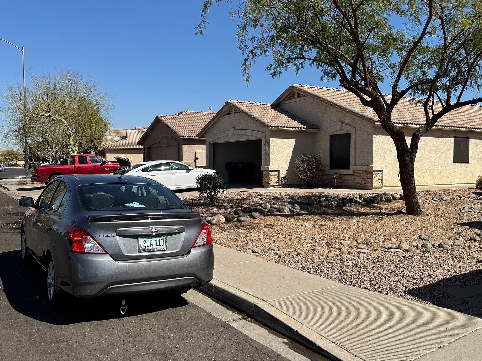 3 bed, 1200 sqft, $1,745 — Photo 4