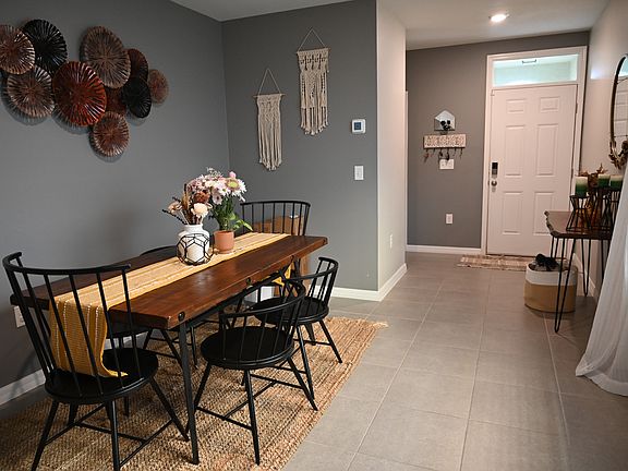 5th image of 5932 Silver Sage Way