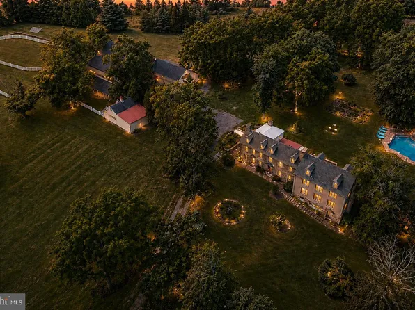 5792 Carversville Rd, Doylestown, PA 18902