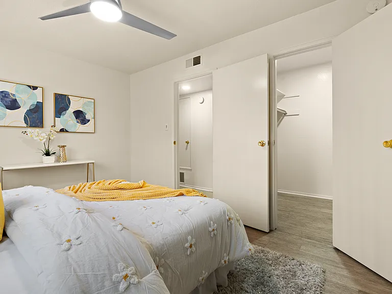 Plum Orchard Apartments — Photo 58