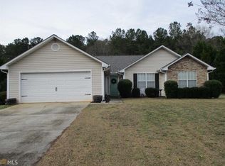 3705 3705 Cobblestone Dr, Loganville, GA 30052