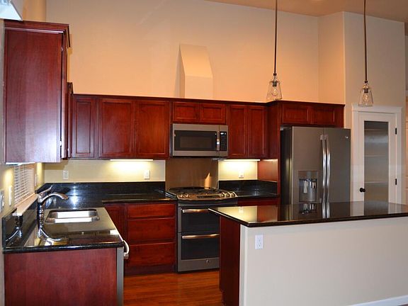 3rd image of 1569 Kokanee Ln