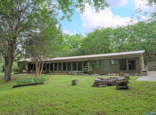 574 County Road 114, Scottsboro, AL 35769