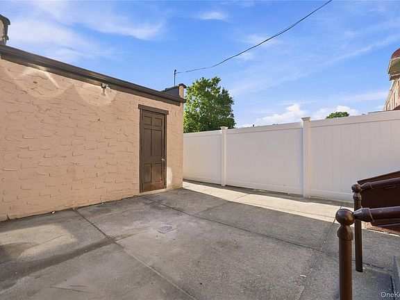 5th image of 65-40 79th Street