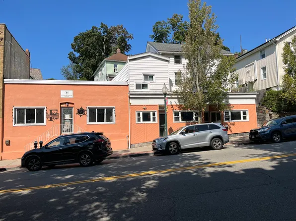 158 N Division St #22, Peekskill, NY 10566