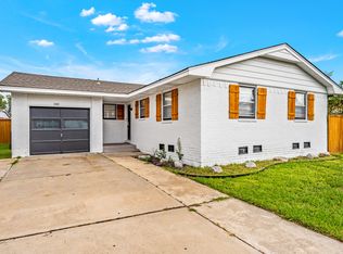 140 SW 69th St, Lawton, OK 73505