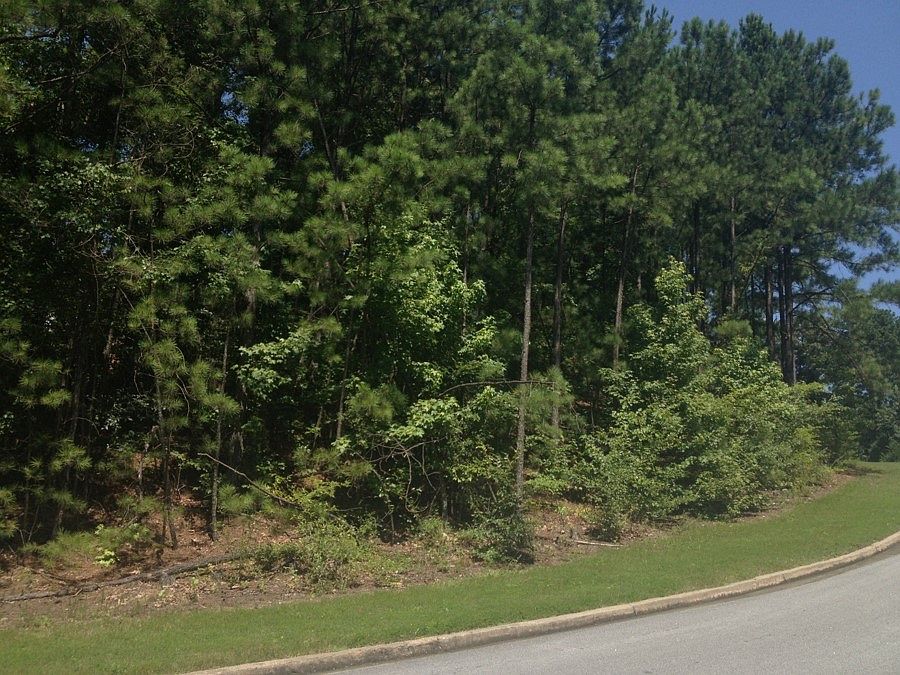 2nd image of 2381 Gleneagle Trce NW